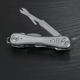 Saks til KeySmart KeySmart NanoScissors